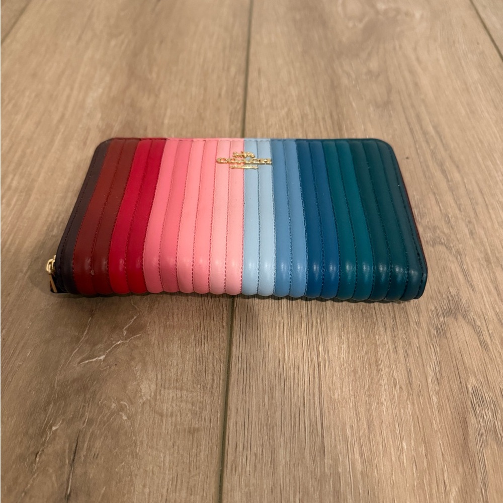 Medium Id Zip Wallet With Rainbow Linear Quilting